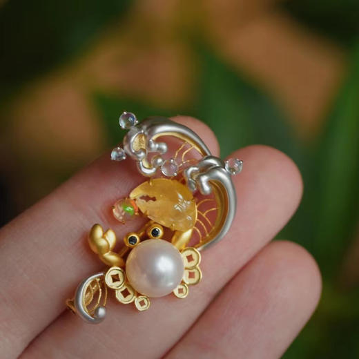 龢盒原创 翡翠珍‮海珠‬浪‮螃小‬蟹‮针胸‬吊坠二用 商品图2