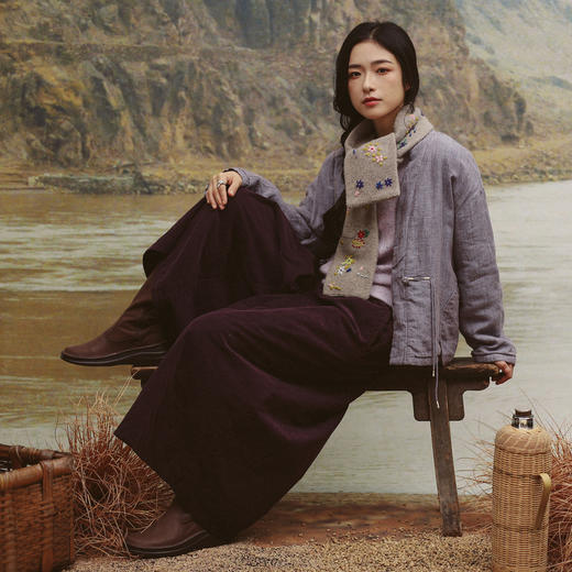 绽放974朵/【IP黄河记忆系列】紫色灯芯绒设计感对褶文艺阔腿棉裤 商品图1