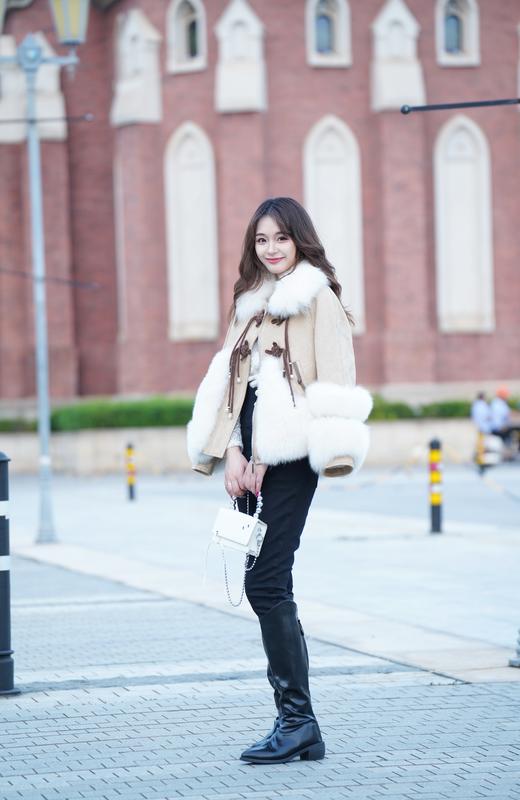 臣禾【新中式皮草】【90白鹅绒+狐狸毛】短款外套 9234070383  商品图2