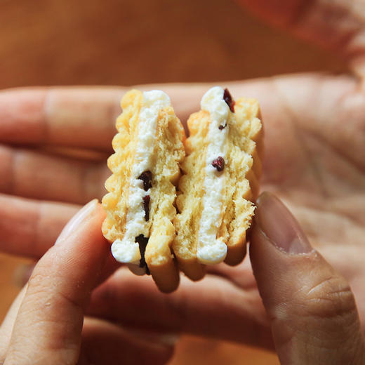 网红零食啵啵奶酥芒果葡萄蔓越莓混合装牛扎糖夹心酥脆饼干 160g 商品图2