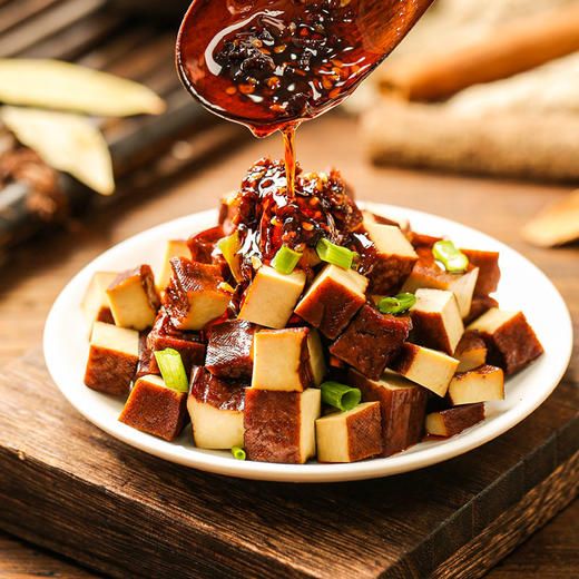 【好吃不腻！湖南土特产】乡乡嘴武冈卤香干 大豆制成 豆香浓郁、口感劲道、配辣椒油、炒菜吃  地理标志产品 商品图5