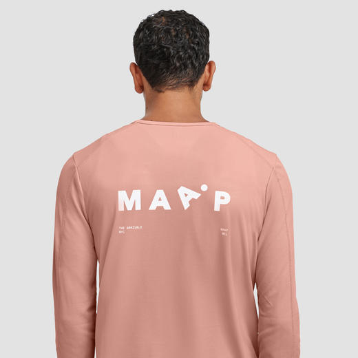 MMAAP x TA 男士 Alt Road LS tee Rose Quartz 休闲速干长袖T恤 商品图2