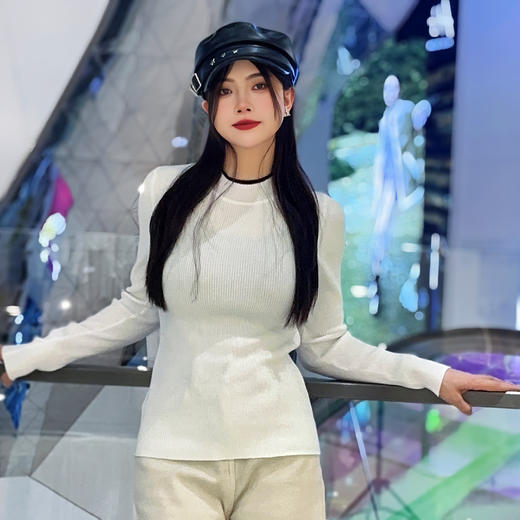 110WS圆领拼色打底毛织上衣31023（黑白） 冬季 313024032105 商品图1