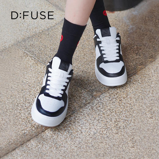 Dfuse迪芙斯2024春季新款黑白板鞋休闲绑带厚底运动鞋DF41112013 商品图12
