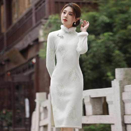 秋冬款气质仿水貂复合超柔中长款清新年轻款改良旗袍MLS6826 商品图2