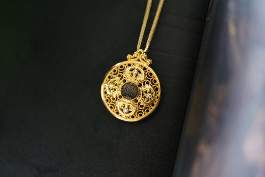 18K金沉香金刚杵吊坠 特价 商品图2