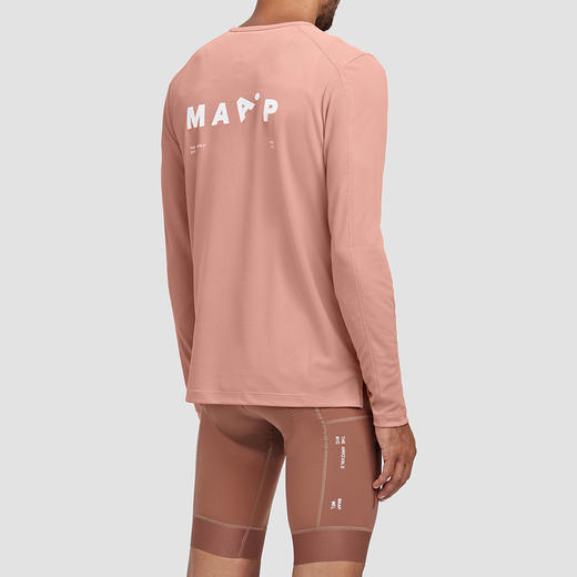 MMAAP x TA 男士 Alt Road LS tee Rose Quartz 休闲速干长袖T恤 商品图1