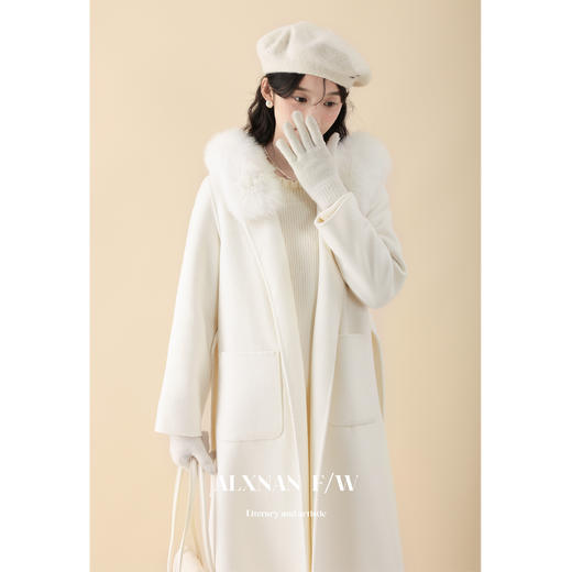 鹿向南《元气少女》杏色单面毛呢外套女秋冬2023新款气质毛领大衣 商品图2