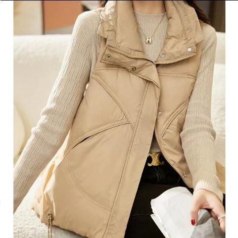 丁摩 羽绒马甲女款高端女外套羽绒服马甲女短款羽绒背心女马夹3ZF-F3030 商品图3