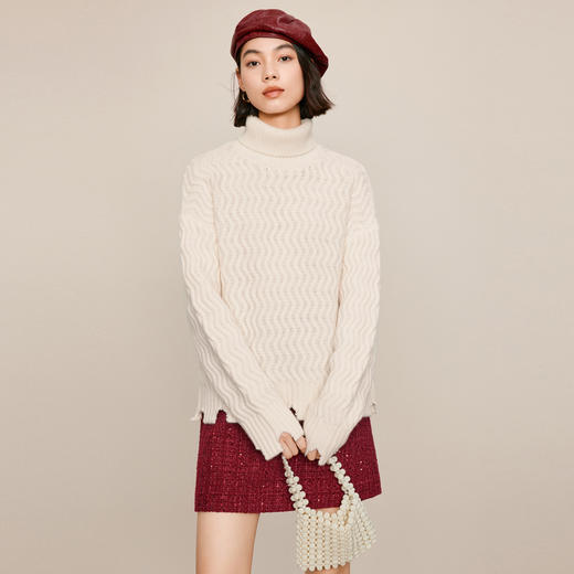【严选】伊芙丽冬高领波浪条纹扭花毛衣1EC933691 商品图1