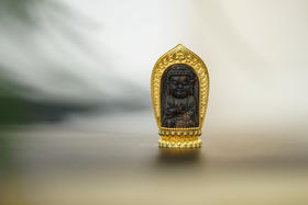 18K金沉香宝宝佛吊坠 特价