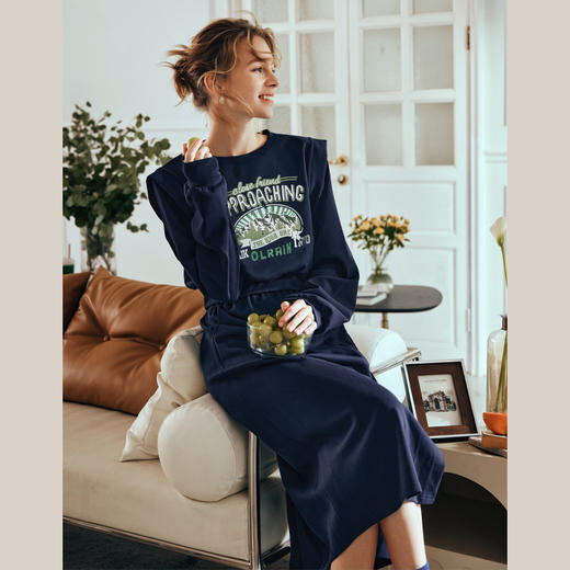 OLrain欧芮儿宝蓝色卫衣套装女早春2024年新款通勤美式印花两件套 商品图1