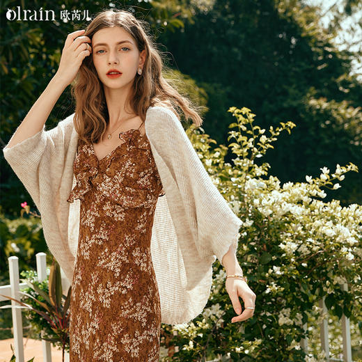 OLrain欧芮儿杏色开衫毛衣女早春2024新款宽松慵懒薄款针织披肩 商品图0