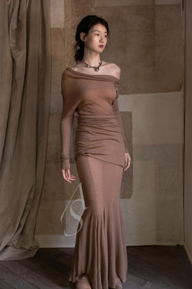 Cortana 沙色JENNA包臀鱼尾羊毛半裙