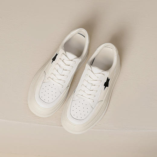 【女鞋专场】圆头厚底内增高真皮小白鞋女2023年春款系带百搭休闲鞋韩版星星鞋 商品图3