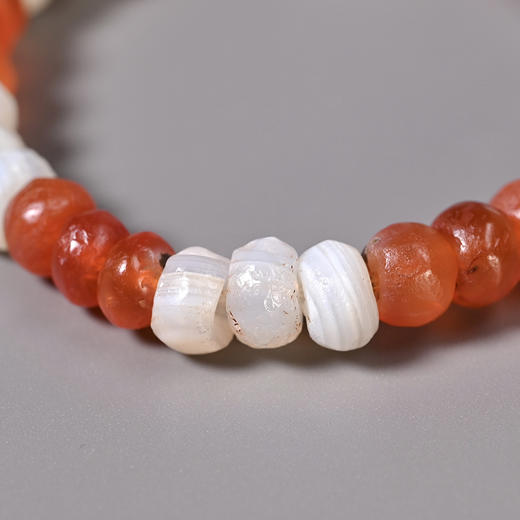 西亚高古红白玛瑙手串 商品图5