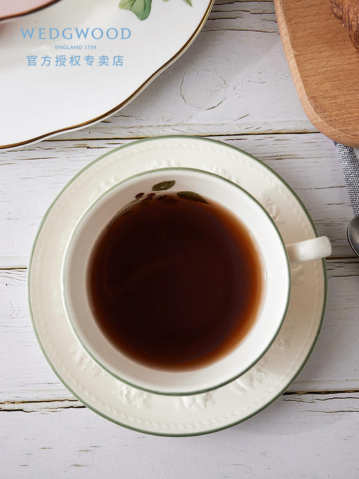 WEDGWOOD威基伍德欢愉树莓陶瓷茶具茶杯碟欧式小奢华咖啡杯碟礼盒 商品图3