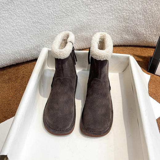 【女鞋专场】2023年冬季新款雪地靴女  真皮防滑圆头低筒短靴加绒加厚经典棉靴 商品图0