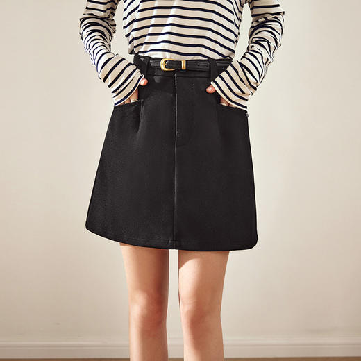 OLrain欧芮儿黑色半身裙女秋冬2023年新款复古高腰显瘦短半裙 商品图1