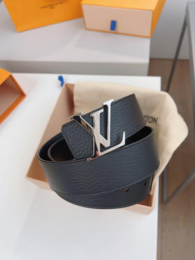 Lv全皮男士腰带