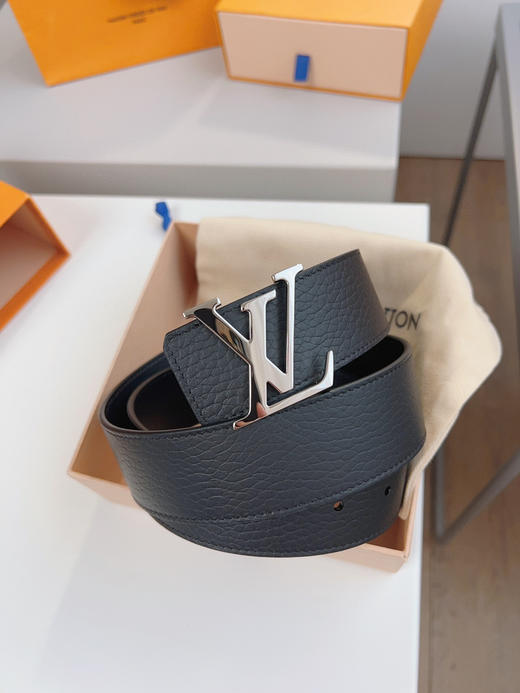 Lv全皮男士腰带 商品图0