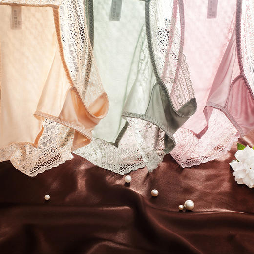 ARN-K116桑蚕丝新款日系少女内裤真丝裆部蕾丝中腰无痕舒适三角裤女批发 商品图2