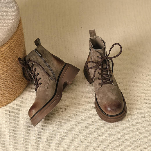 【女鞋专场】前系带真皮英伦风厚底马丁靴女2023年秋冬新款法式复古擦色短靴女 商品图5