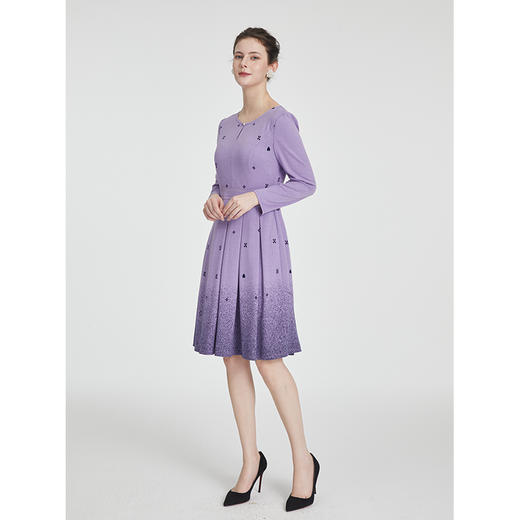 司歌圆领长袖针织弹力连衣裙冬柔软收腰A881146 商品图4