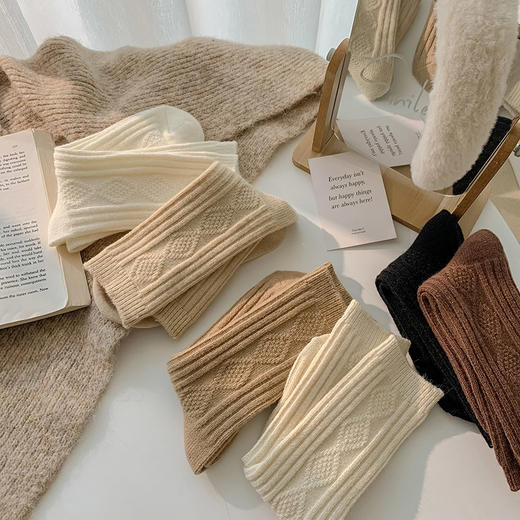 Basiclive秋冬日系堆堆纯色羊毛袜 随机5双装 商品图6