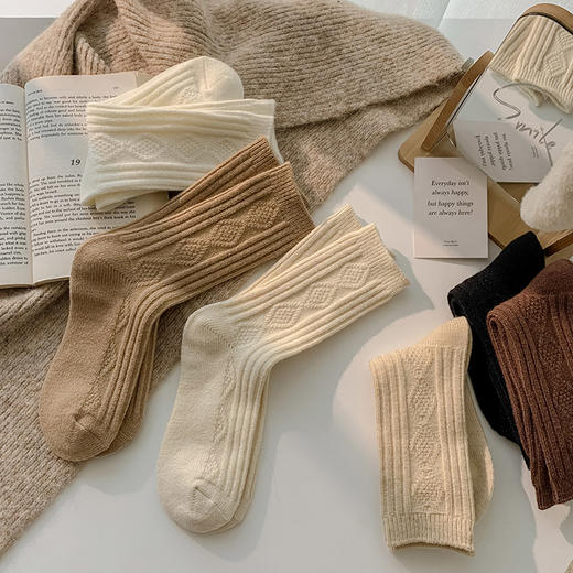 Basiclive秋冬日系堆堆纯色羊毛袜 随机5双装 商品图7