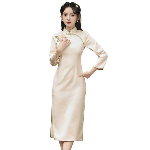 JQ-864 865秋冬新款加绒加厚红色回娘家旗袍长款单层长袖改良敬 酒服旗袍 商品图4