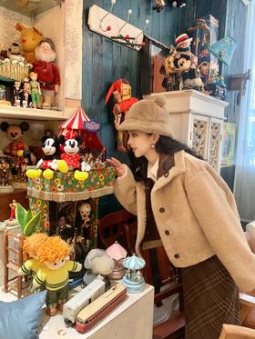 榛子太妃糖羊羔毛外套，俏皮的代表~