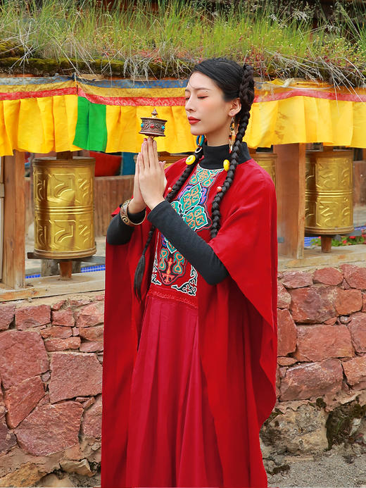 尘世浮华刺绣连衣裙 | 特色袍子款 民族风 |现货加急发 商品图3