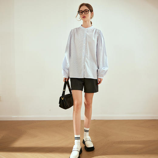 OLrain欧芮儿条纹衬衫女秋冬2023年新款宽松通勤别致抽褶立领上衣 商品图4