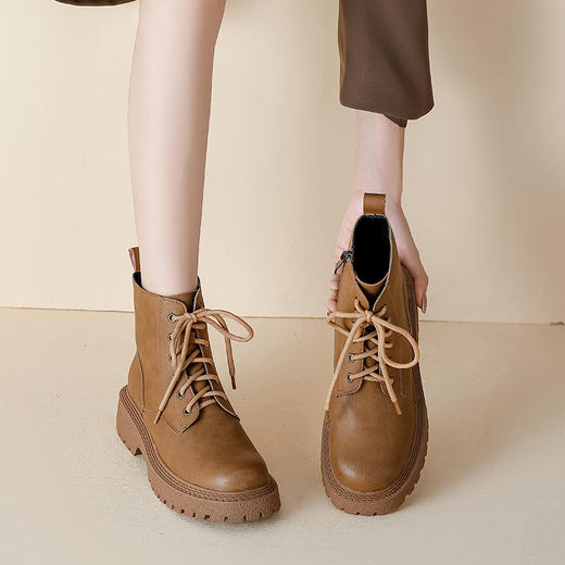 【女鞋专场】真皮厚底马丁靴女2023年秋冬新款英伦风小个子粗跟复古短靴大黄靴 商品图0