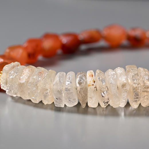 西亚高古车轮白水晶+精工磨面红玛瑙项链 商品图3