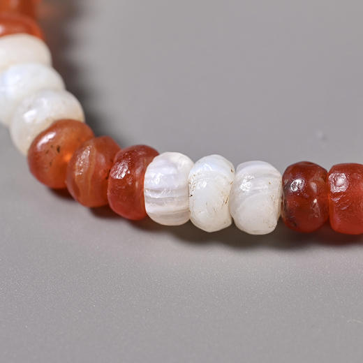 西亚高古红白玛瑙手串 商品图6