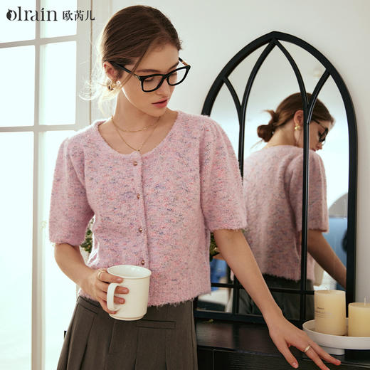 OLrain欧芮儿粉色薄针织衫女秋冬2023年新款圆领花纱短袖上衣 商品图0