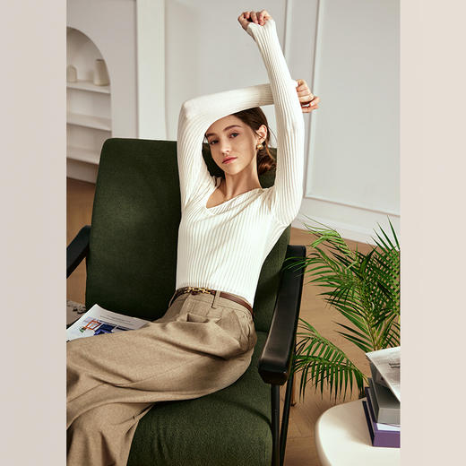 OLrain欧芮儿杏色针织衫女秋冬2023新款设计感假两件修身显瘦毛衣 商品图1