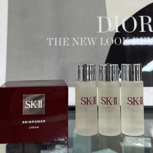 SKII大红瓶面霜80G(清爽/滋润)+
SKII神仙水小样30ml*3 礼盒装 商品图1