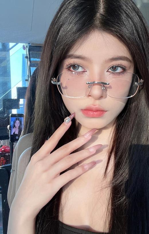 Lillilly日抛美瞳 藻蓝蛋白LL-49 14.2mm 商品图3