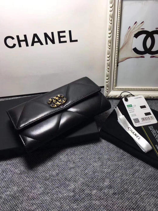 秋冬特惠💰600 原单香奈儿 Chanel 19K非常重磅的标志性系列 手拿包P0955 超大菱格纹 商品图3