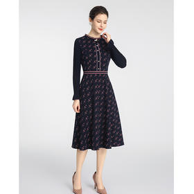 司歌针织弹力连衣裙冬厚毛织长袖收腰显瘦A881057