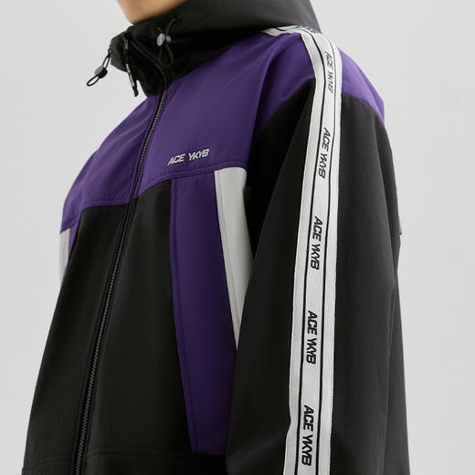 YKYB秋冬户外冲锋衣潮牌防风防水上衣撞色拼接运动保暖连帽外套 商品图2