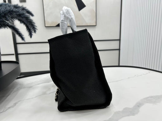 秋冬特惠💰900 原单香奈儿66941沙滩包 旅行的时候记得带上她！Chanel购物袋 商品图5