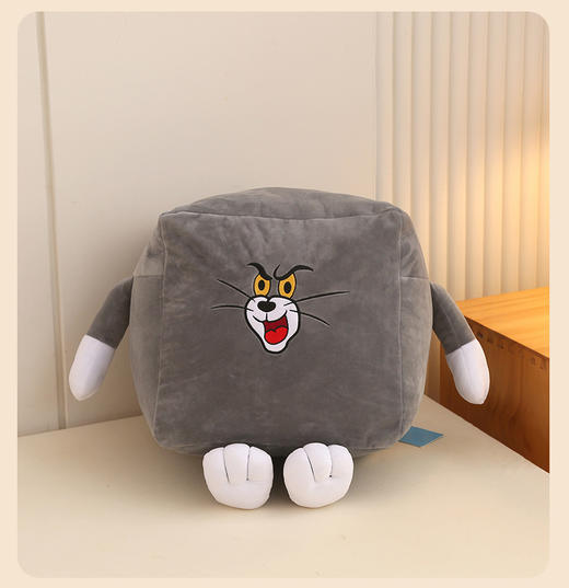【童年的回忆 】猫和老鼠造型抱枕毯，靠枕摆件，内配毯子 商品图1