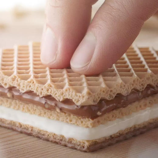 德国花生牛奶威化饼干 25克X10 商品图2