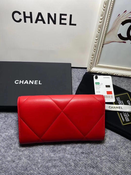 秋冬特惠💰600 原单香奈儿 Chanel 19K非常重磅的标志性系列 手拿包P0955 超大菱格纹 商品图1