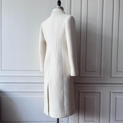 2206005 LILIAN ZHANG 优雅诠释、正肩收腰量感、轻奢羊毛大衣 商品图3