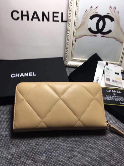 秋冬特惠💰600 原单香奈儿 Chanel 19K非常重磅的标志性系列 手拿包P0956 超大菱格纹 商品图1